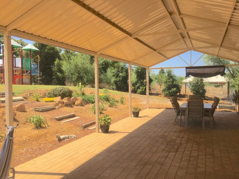 90 Bramwell Loop, Chidlow WA 6556