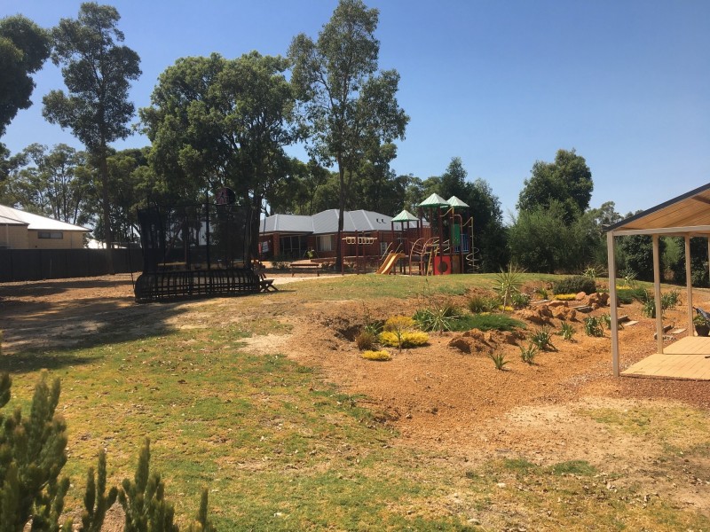 90 Bramwell Loop, Chidlow WA 6556