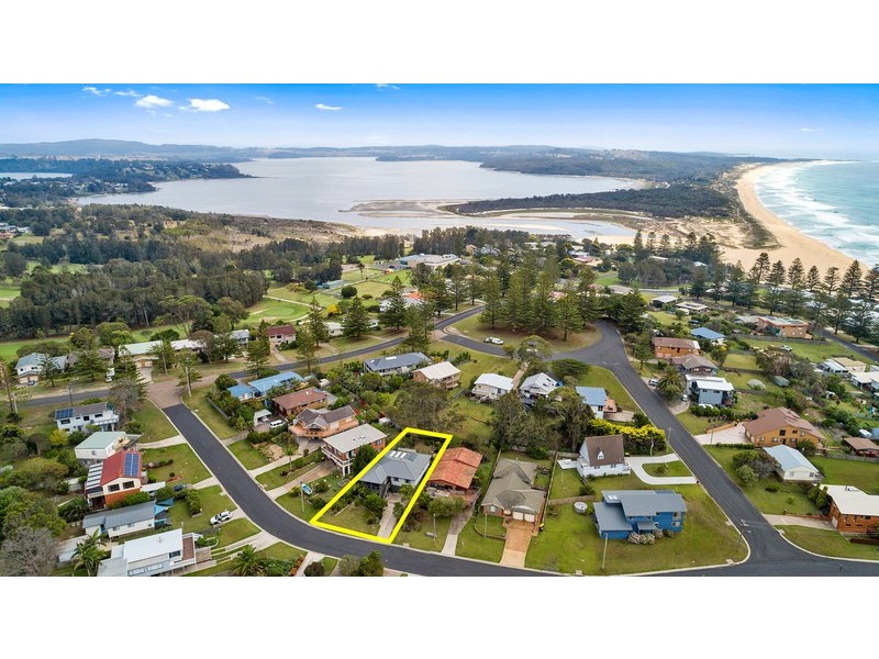 10 Morwong Street, Tuross Head NSW 2537