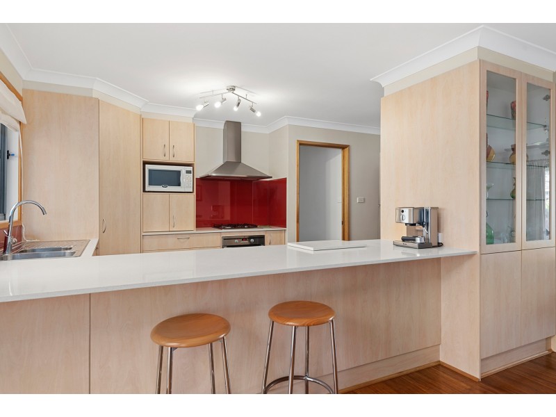 10 Morwong Street, Tuross Head NSW 2537