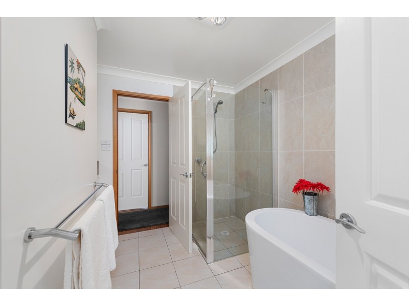 10 Morwong Street, Tuross Head NSW 2537