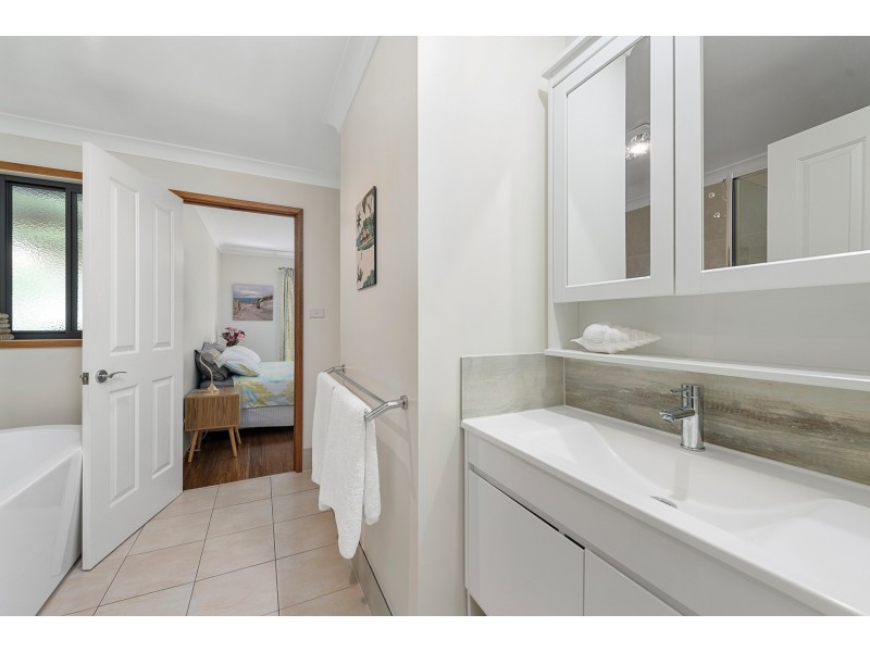 10 Morwong Street, Tuross Head NSW 2537