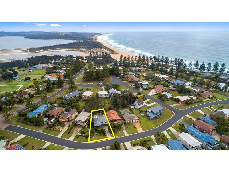 10 Morwong Street, Tuross Head NSW 2537