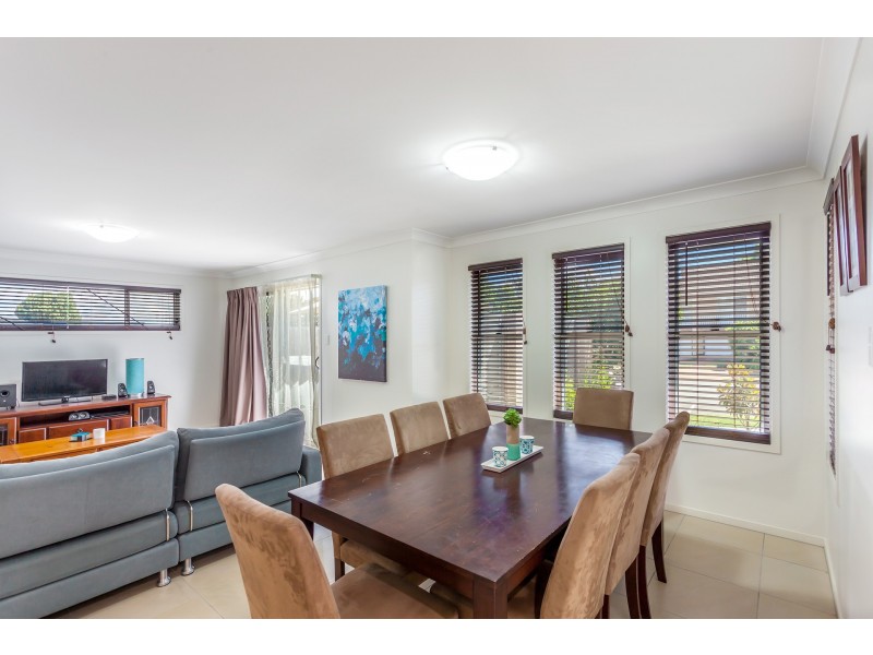 2/34 High Street, Rangeville QLD 4350