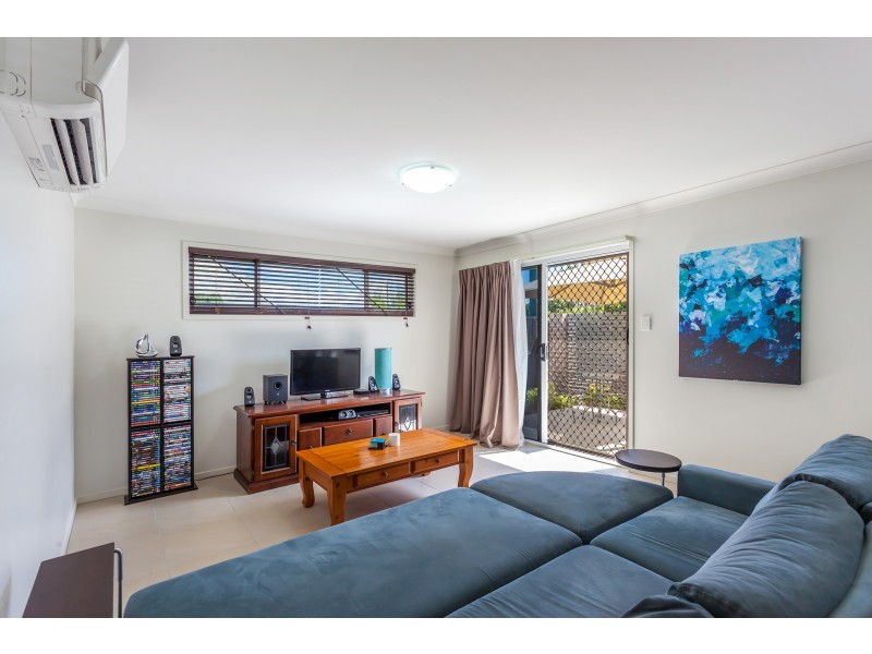 2/34 High Street, Rangeville QLD 4350