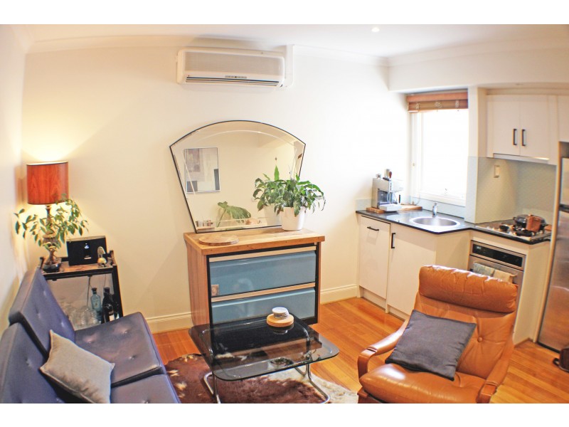 5/130 Queensberry Street, Carlton VIC 3053