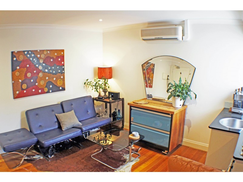 5/130 Queensberry Street, Carlton VIC 3053