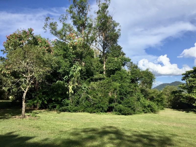 2/144 Wrights Road, Strathdickie QLD 4800