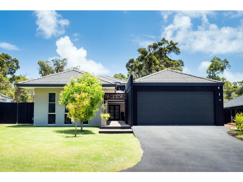 16 Sanctuary Circle, Cowaramup WA 6284