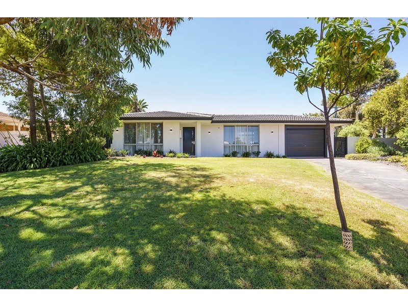 2 Clarke Way, Bateman WA 6150