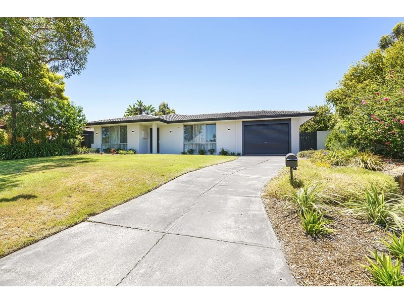 2 Clarke Way, Bateman WA 6150
