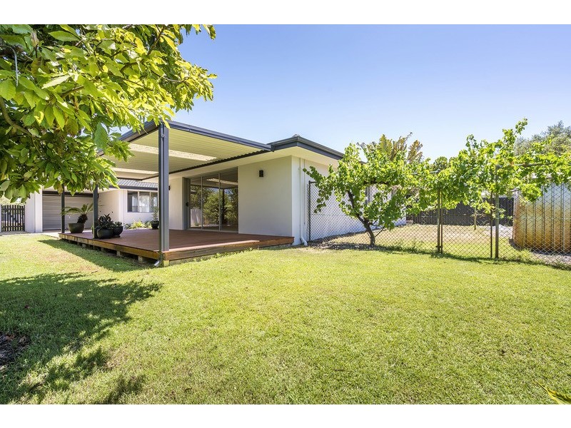 2 Clarke Way, Bateman WA 6150