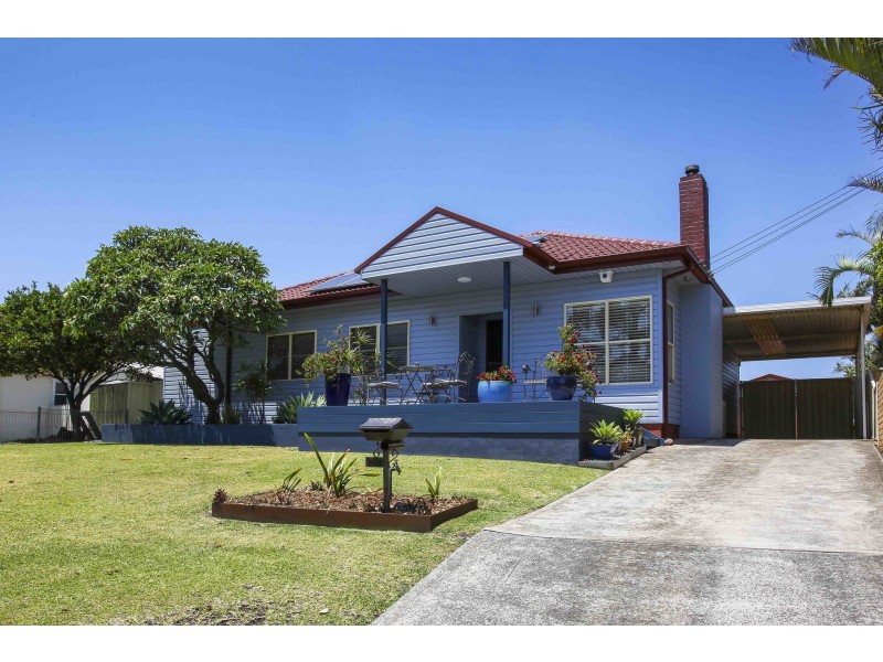 19 Trevor Avenue, Lake Heights NSW 2502