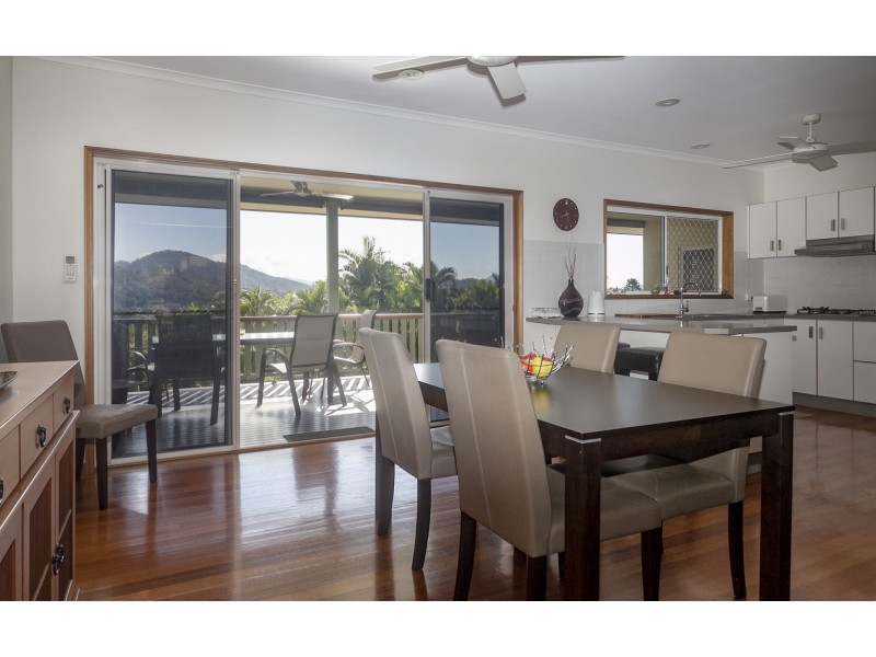12 Albizia Close, Redlynch QLD 4870