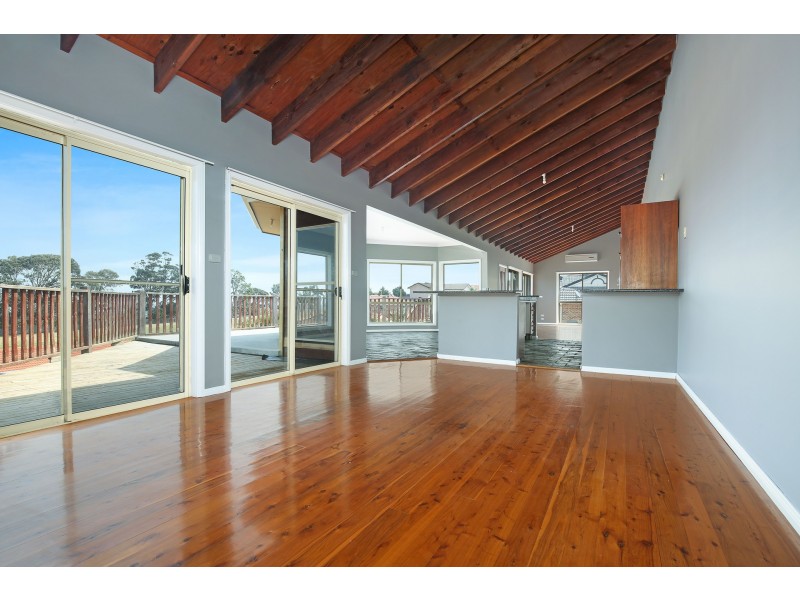 3 Tuggerah Place, Berkeley NSW 2506