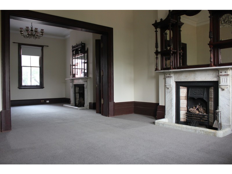 26 Church Street, Blayney NSW 2799