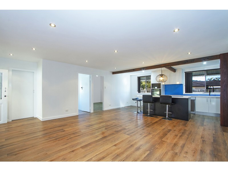 46 Dorothy Avenue, Woy Woy NSW 2256