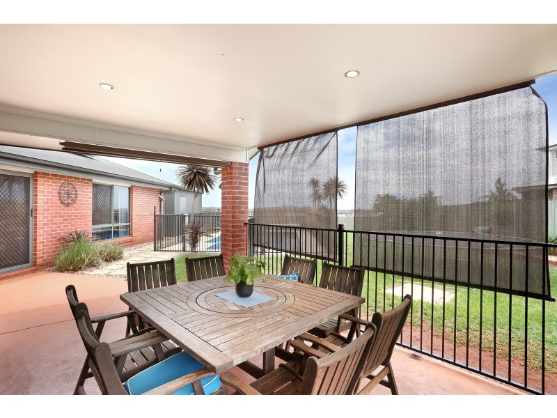 27 Wigan Avenue, Highfields QLD 4352