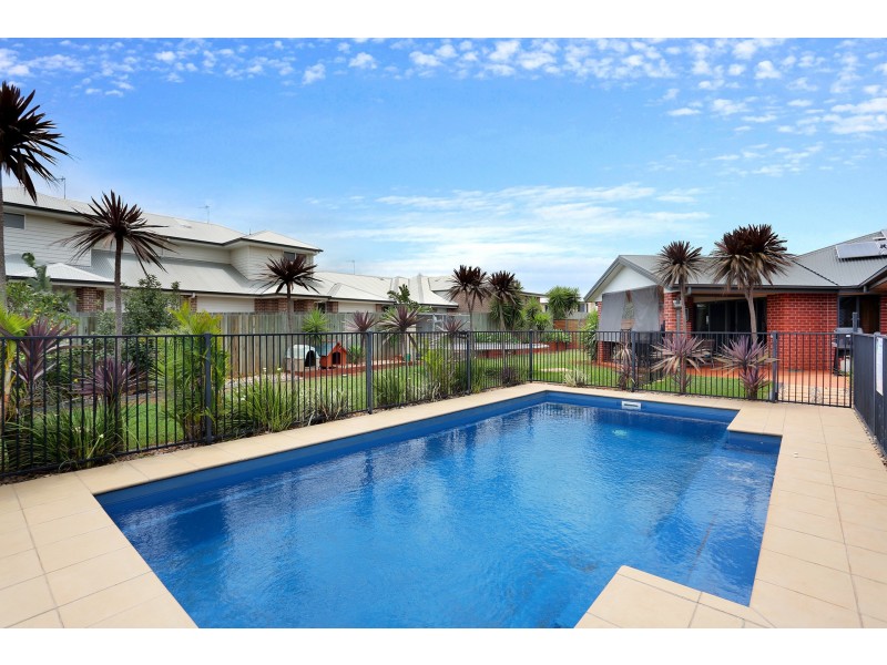 27 Wigan Avenue, Highfields QLD 4352