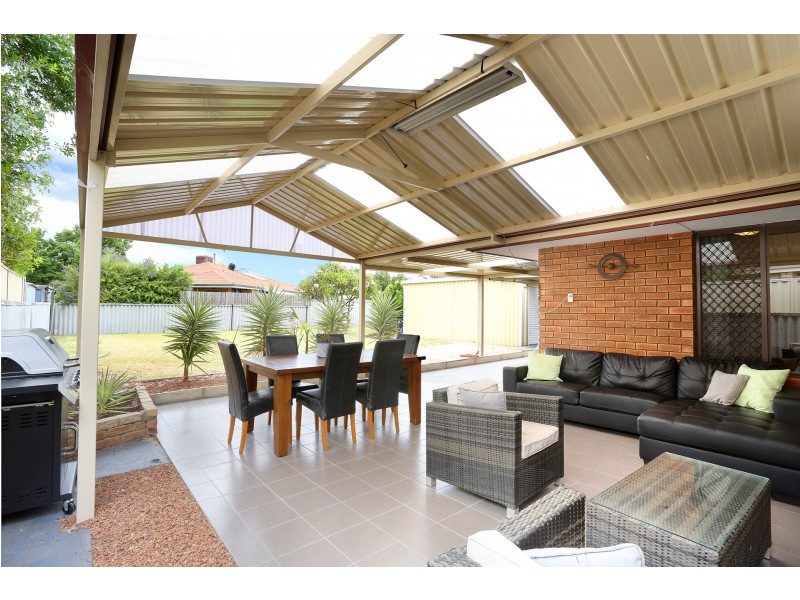 35 Moat Street, Mandurah WA 6210