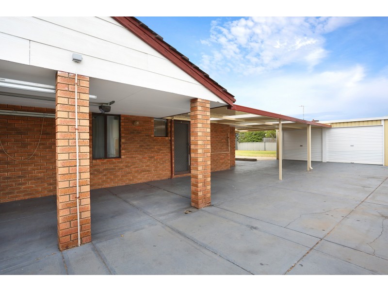 35 Moat Street, Mandurah WA 6210