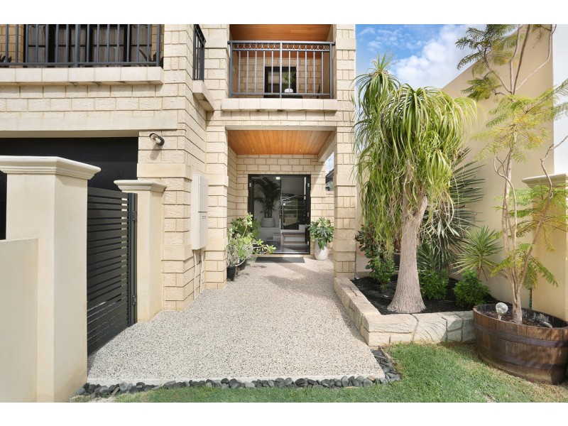 53 Stock Road, Attadale WA 6156