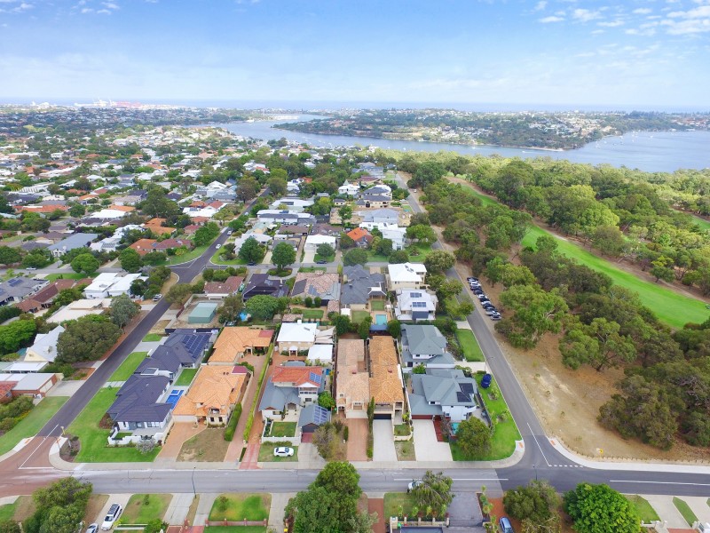 53 Stock Road, Attadale WA 6156