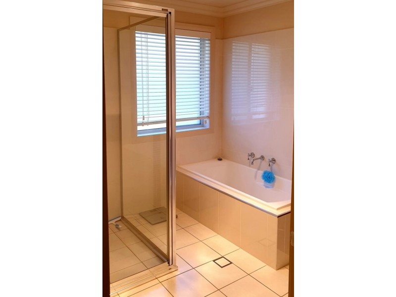 19 Isaac Drive, Orange NSW 2800