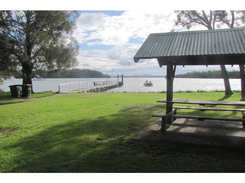 18 Warralong Street, Coomba Park NSW 2428