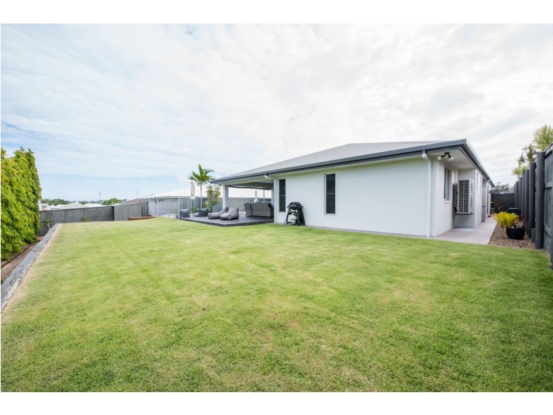 12 Kerrisdale Crescent, Beaconsfield QLD 4740