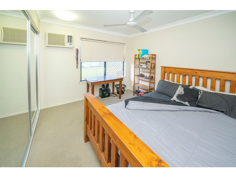 51 Klewarra Boulevard, Douglas QLD 4814