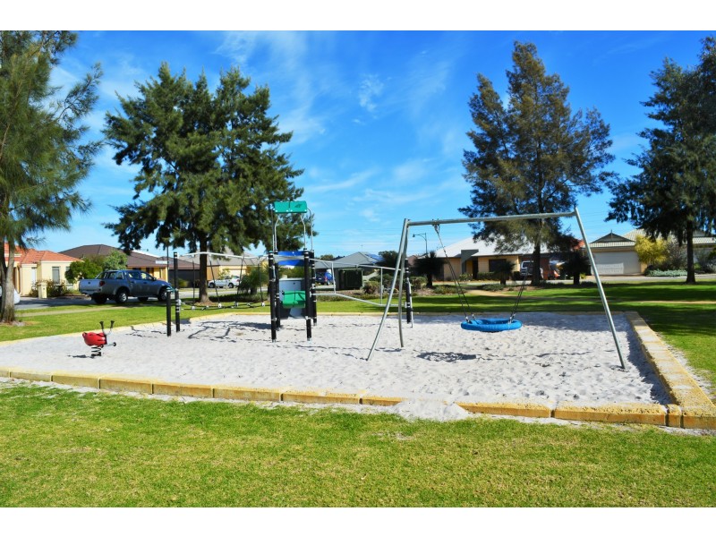 5A Princeton Circuit, Aubin Grove WA 6164