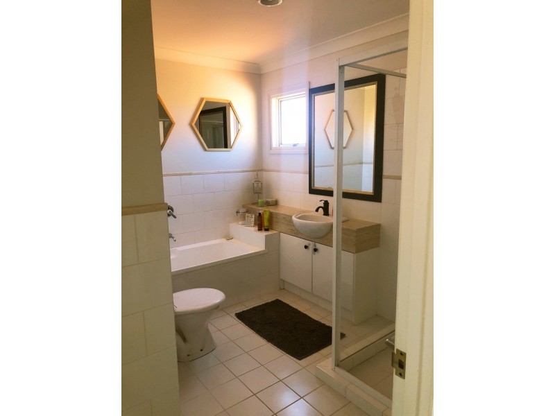 109/3 Robina Town Centre Drive, Robina QLD 4226