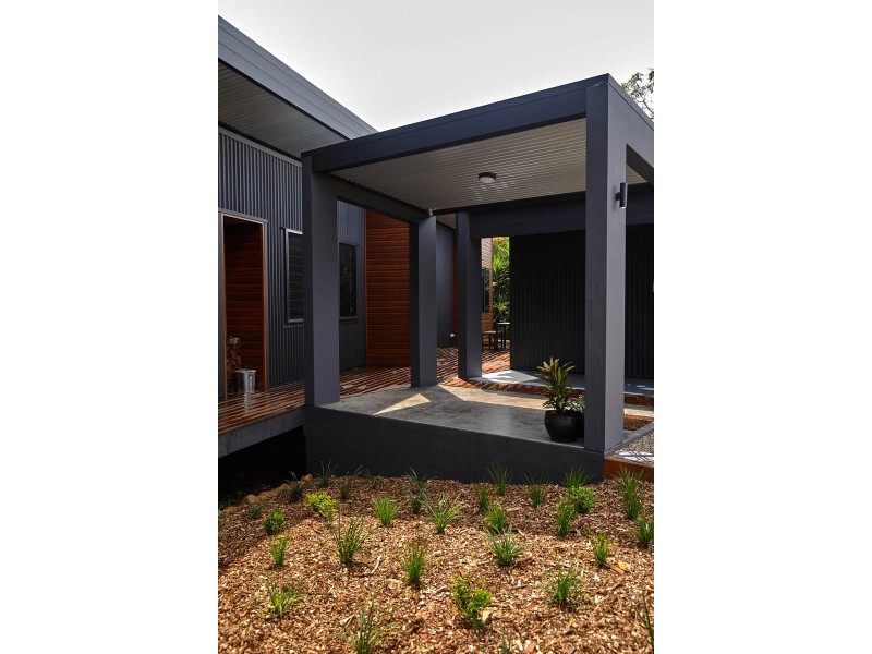 61 Bartle Road, Tamborine Mountain QLD 4272