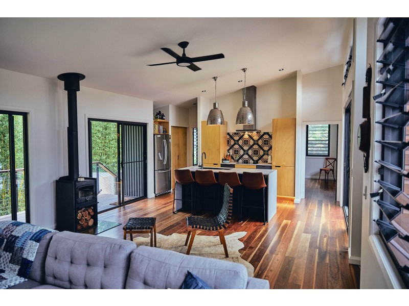 61 Bartle Road, Tamborine Mountain QLD 4272