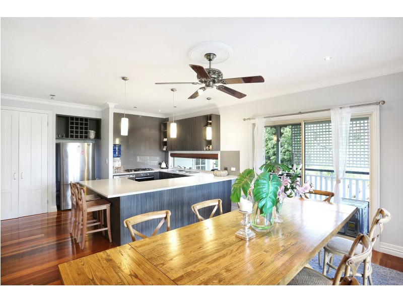 11 Foraker Drive, Tamborine Mountain QLD 4272