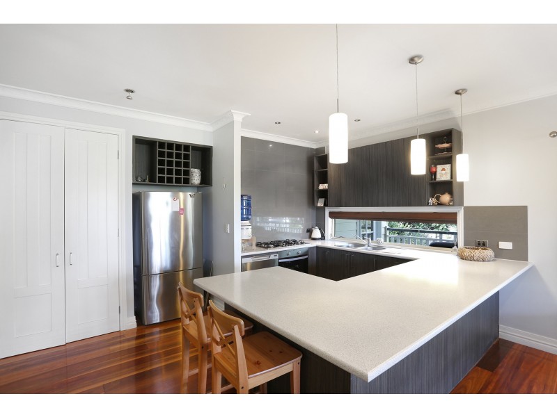 11 Foraker Drive, Tamborine Mountain QLD 4272