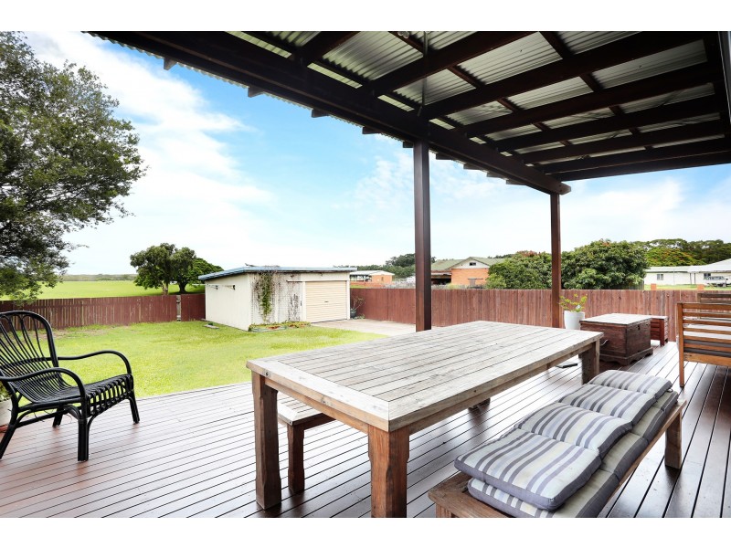 809 Nudgee Road, Northgate QLD 4013