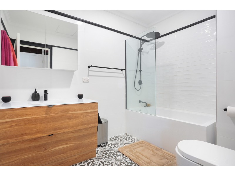 809 Nudgee Road, Northgate QLD 4013