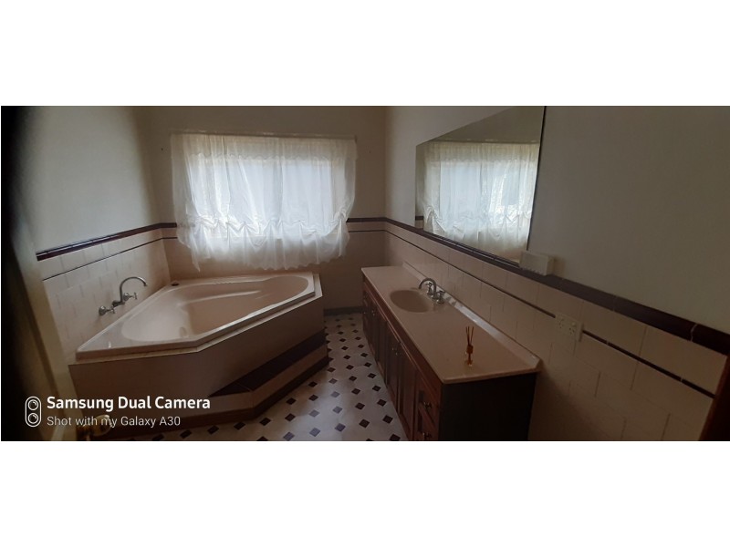 253 Blind Creek Road, Cardigan VIC 3352