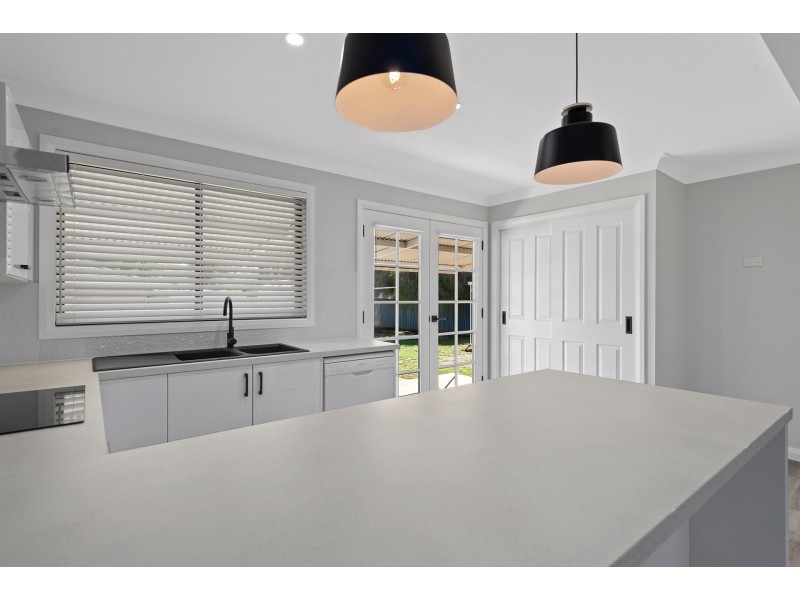 19 Ellengerah Street, Narromine NSW 2821