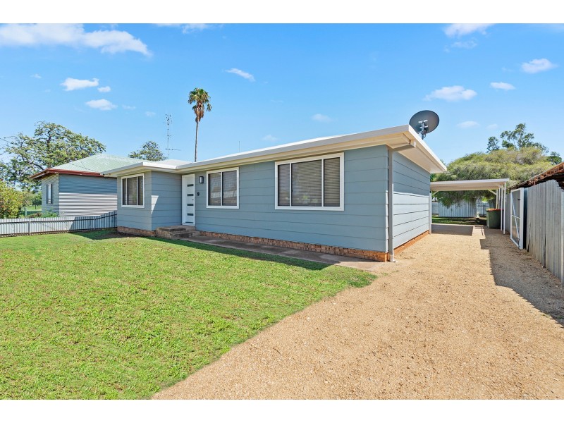 19 Ellengerah Street, Narromine NSW 2821