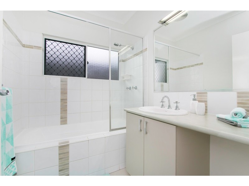 133 Fitzmaurice Drive, Bentley Park QLD 4869