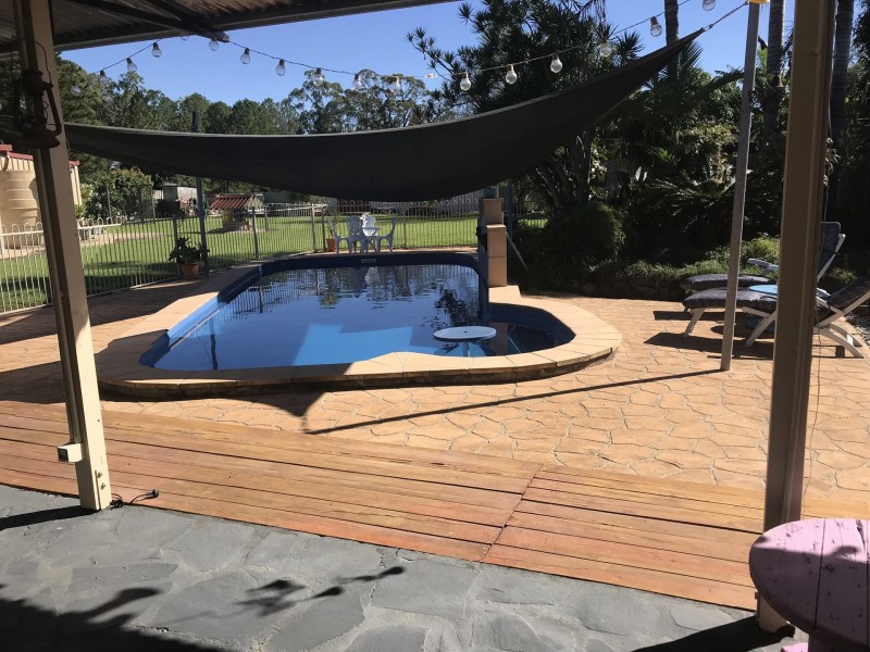 38 Johnston Road, Glass House Mountains QLD 4518