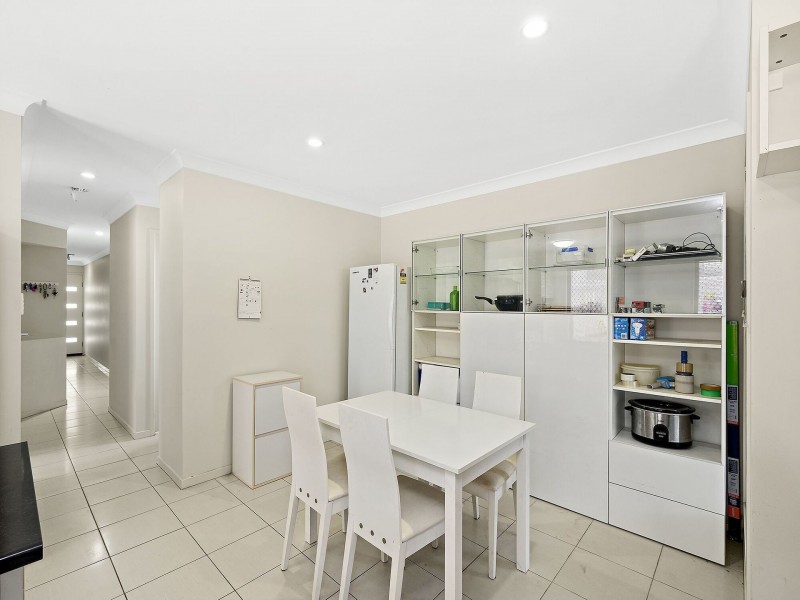 12 Alabaster Drive, Logan Reserve QLD 4133