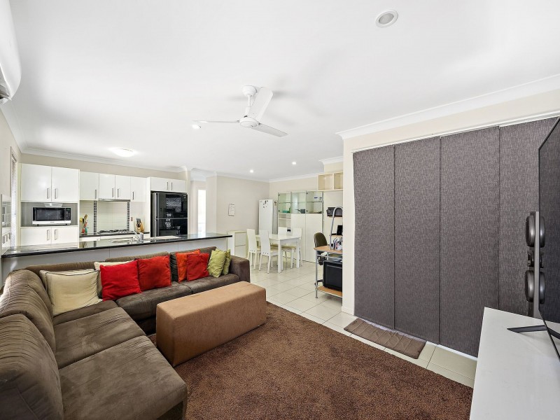 12 Alabaster Drive, Logan Reserve QLD 4133