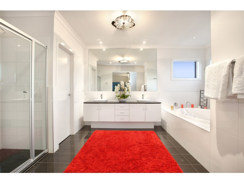 18 Moonlight Mews, Safety Beach VIC 3936