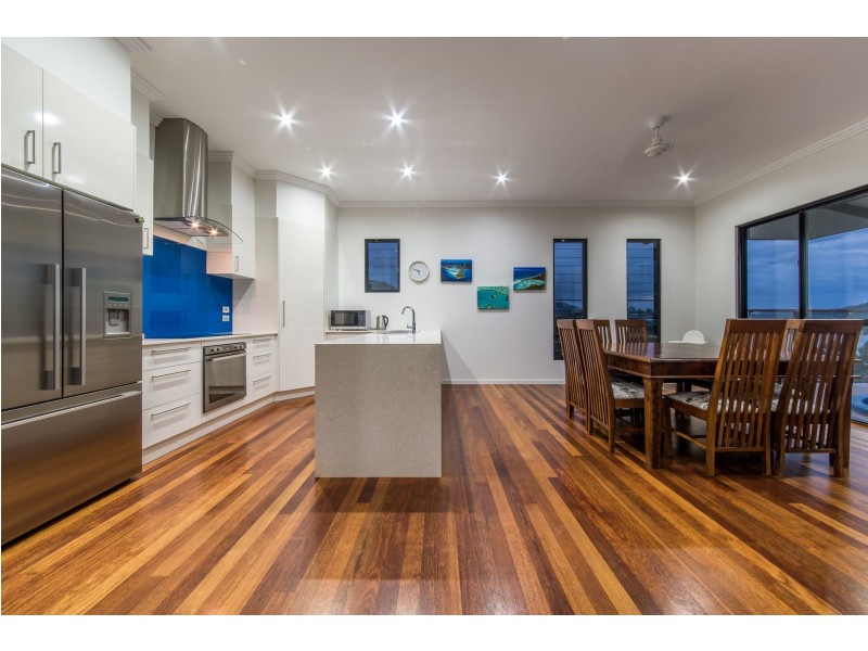49 Beth Court, Cannonvale QLD 4802
