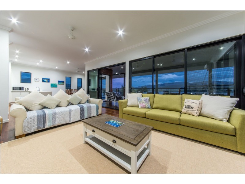 49 Beth Court, Cannonvale QLD 4802
