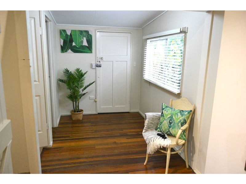 16 Welsh Street, Rosslea QLD 4812